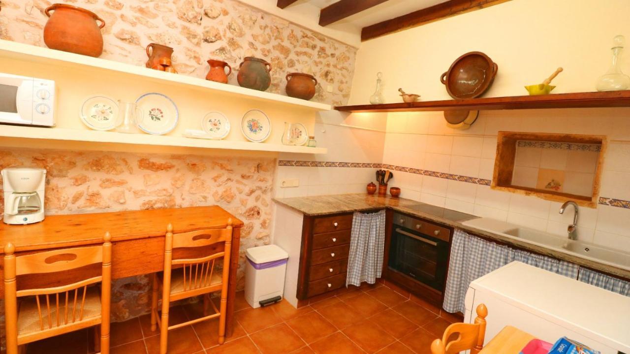 Can Cova Llombarts Exterior foto